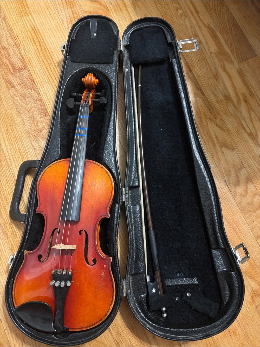 Youth  Violin with Case and Bow - Orange-Brown Finish